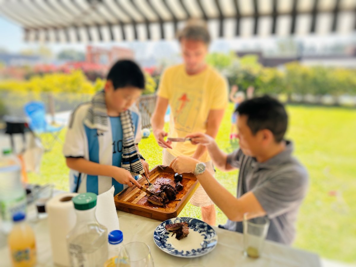 アルゼンチン人の友人のパーティー、アサード